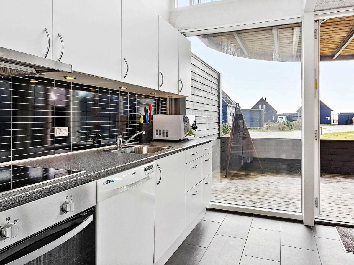 6 Person Holiday Home In R M Sonderby  Room photo